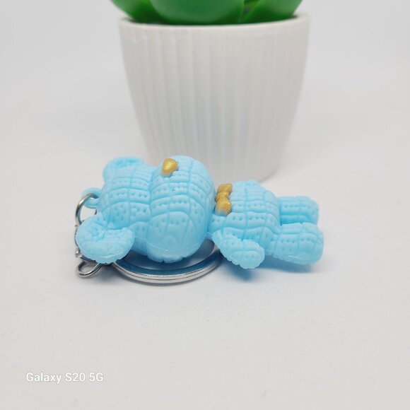 Sweet Little Sky-Blue Teddy Bear Keychain NWOT Women's / Girls Home Keys Gifts - Picture 3 of 4